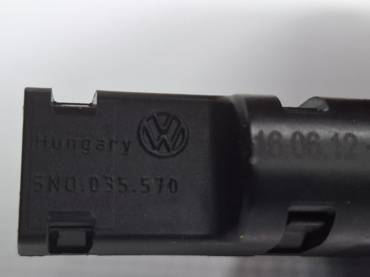 Amplificator antena VOLKSWAGEN JETTA IV 162, 163, AV3, AV2 2012 1.6 TDI CAYC 77KW|105HP 2012
