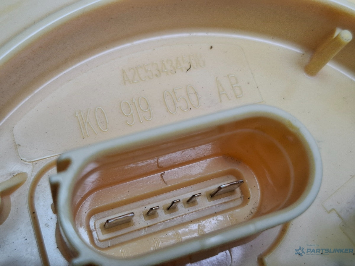 Pompa combustibil rezervor VOLKSWAGEN JETTA IV 162, 163, AV3, AV2 2009 - > TDI CAYC 1K0919050AB