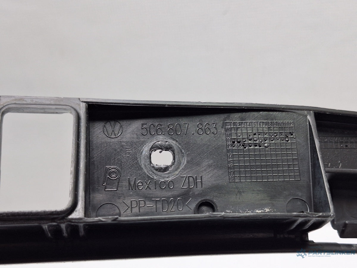 Suport central bară spate VOLKSWAGEN JETTA IV 162, 163, AV3, AV2 2009 - > TDI CAYC 5C6807863