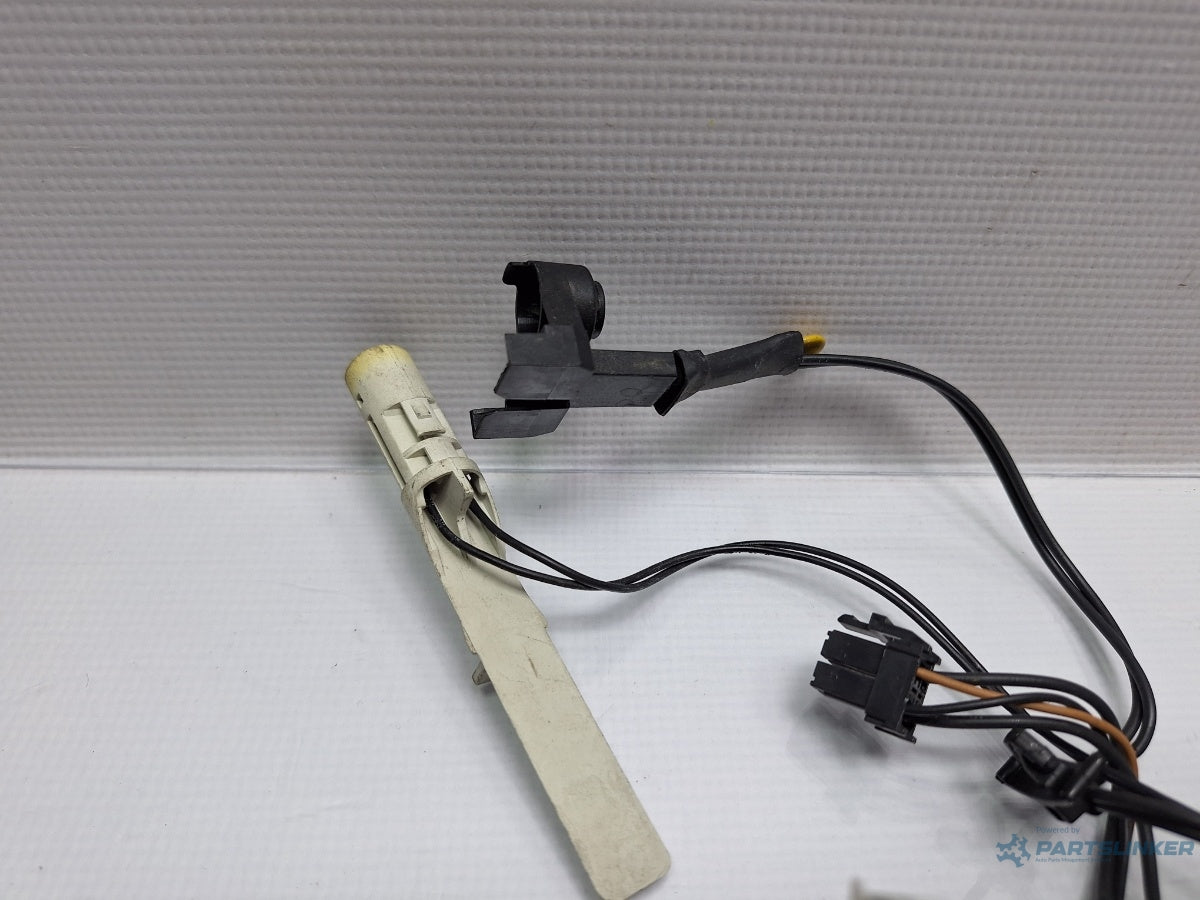 Instalatie electrica far dreapta VOLKSWAGEN PASSAT Variant 3C5 2005 - 2011 TDI BMP HELLA 16038000 3C0941753G , 3C0941953