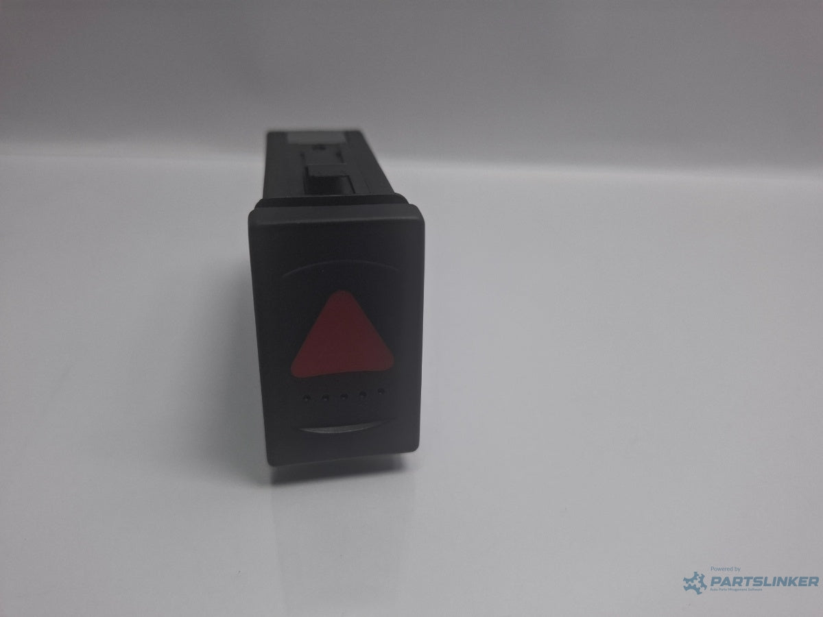 Buton avarii VOLKSWAGEN PASSAT Variant 3B6 2000 - 2005 TDI AVB 3B0953235D