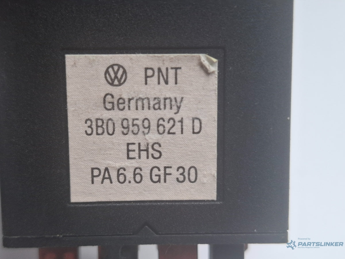 Buton dezaburire luneta VOLKSWAGEN PASSAT Variant 3B6 2000 - 2005 TDI AVB 3B0959621D