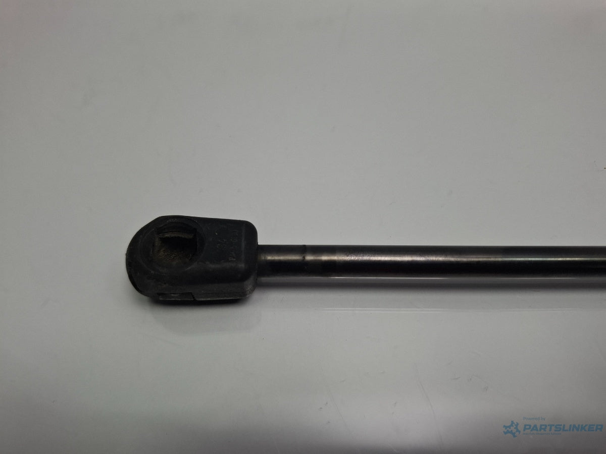 Amortizor haion fata AUDI A3 II Sportback 8PA 2004 - 2015 TDI BKC, BLS, BXE 8P4827552B