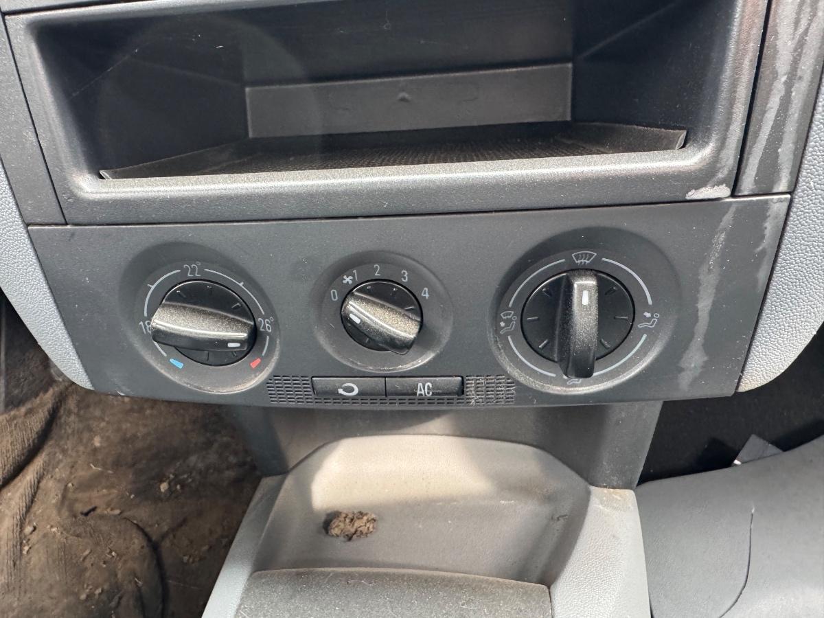 Panou Clima SKODA FABIA Saloon 6Y3 1999 - 2007 TDI ATD, AXR