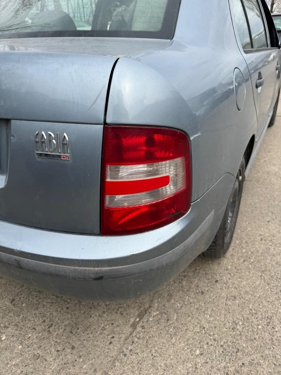 Aripa spate dreapta SKODA FABIA Saloon 6Y3 1999 - 2007 TDI ATD, AXR