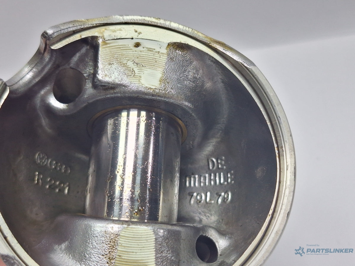 Piston 3/4 SKODA SUPERB 3U4 2001 - 2008 TDI AVF, AWX 038107065EM