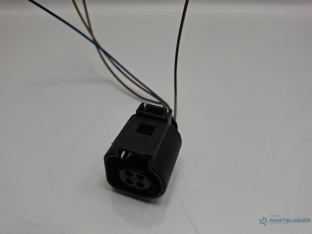 Mufa conector 4 pini SKODA SUPERB 3U4 2001 - 2008 TDI AVF, AWX 4B0973712