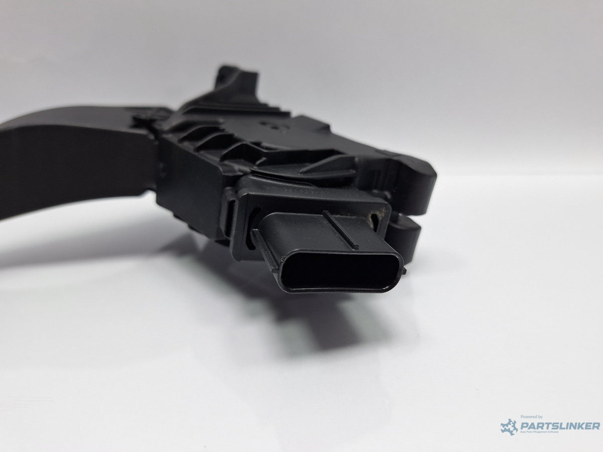 Pedala de acceleratie SKODA OCTAVIA Combi 5E5 2012 - > TDI CKFC, CRMB, CYKA 5Q1723503F