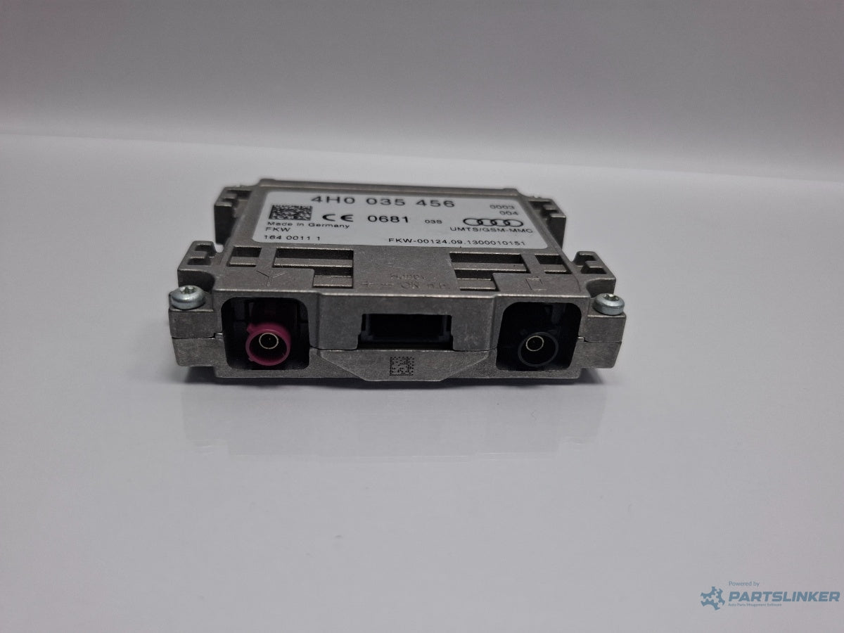 Amplificator antena SKODA OCTAVIA Combi 5E5 2012 - > TDI CKFC, CRMB, CYKA 4H0035456