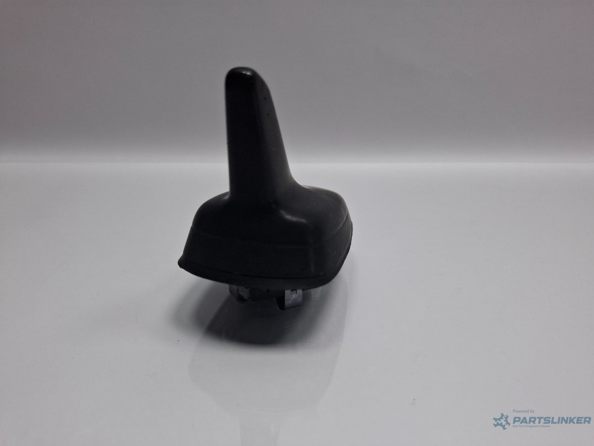 Antena SKODA OCTAVIA Combi 5E5 2012 - > TDI CKFC, CRMB, CYKA 5Q0035507B