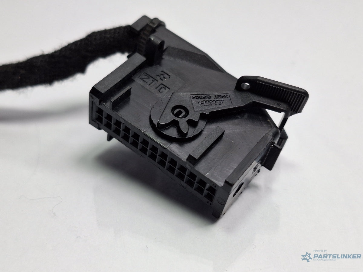 Mufa conector 26 pini SKODA OCTAVIA Combi 5E5 2012 - > TDI CKFC, CRMB, CYKA 4E0972726