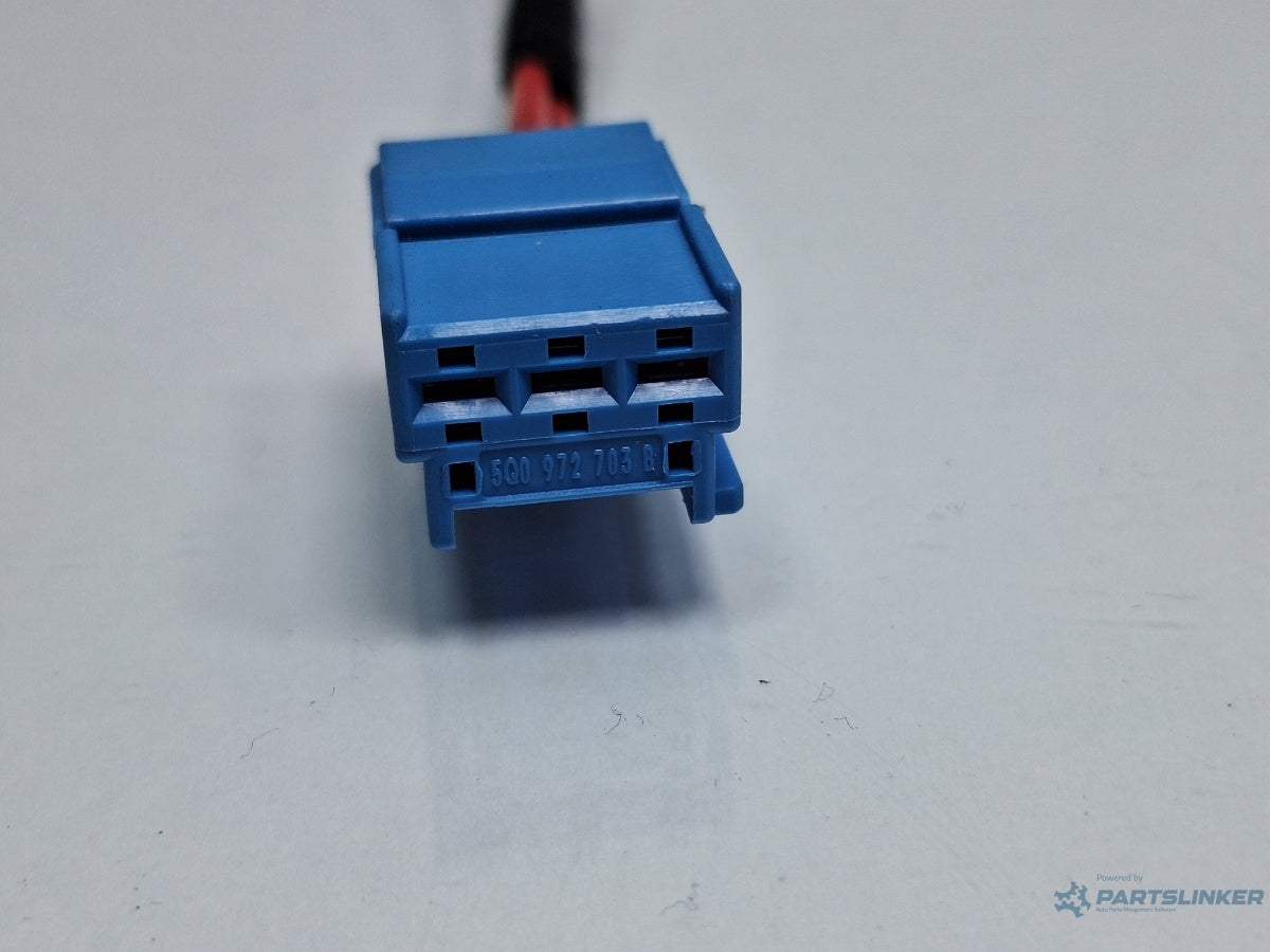 Mufa conector 3 pini SKODA OCTAVIA Combi 5E5 2012 - > TDI CKFC, CRMB, CYKA 5Q0972703B