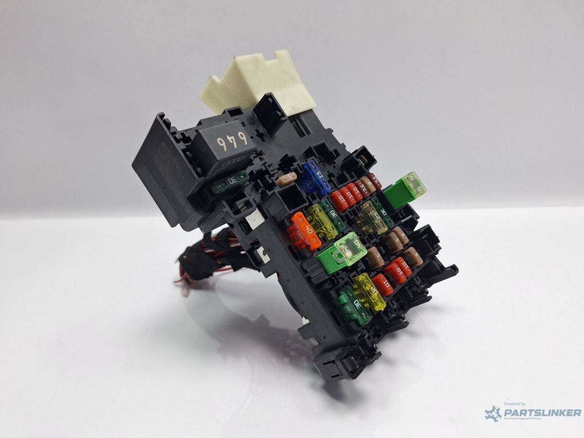 Panou sigurante SKODA OCTAVIA Combi 5E5 2012 - > TDI CKFC, CRMB, CYKA 5Q0937615C