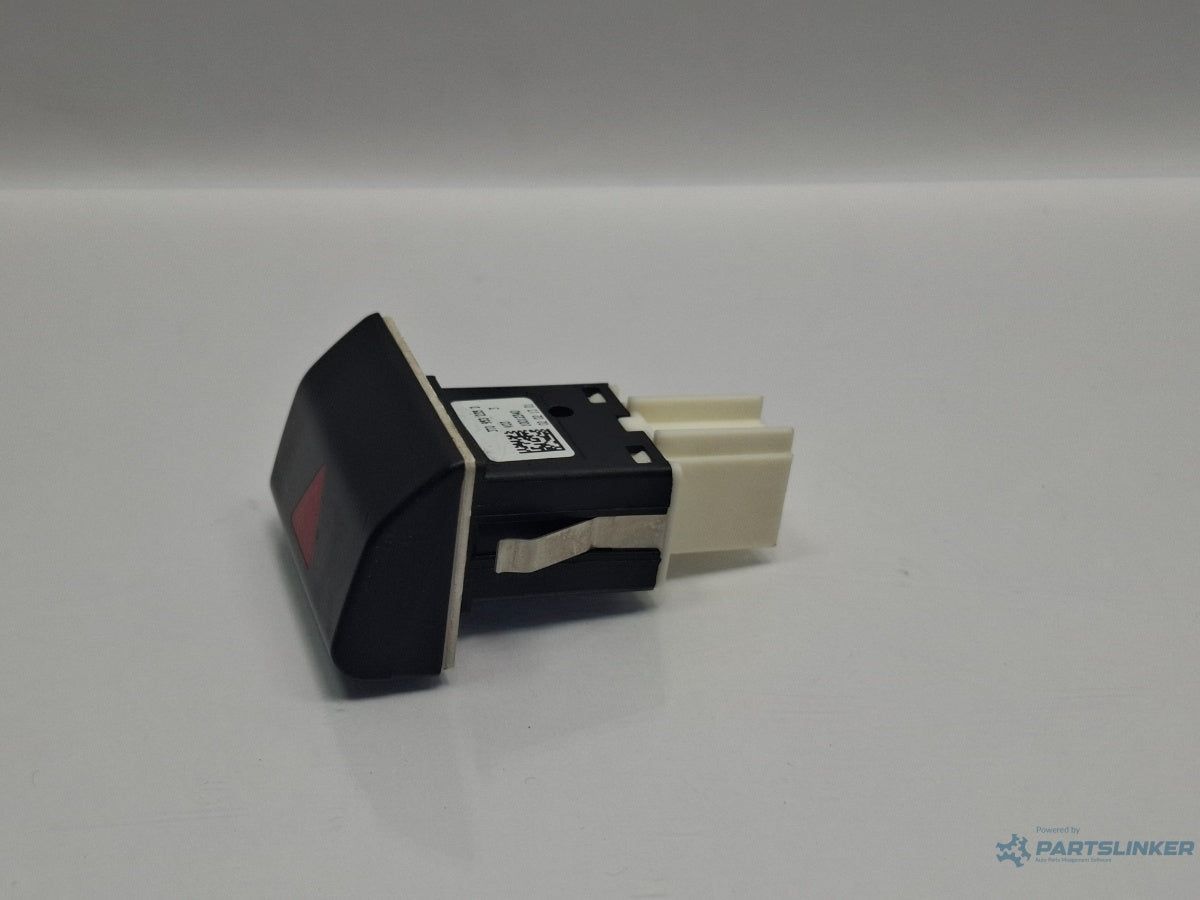 Buton avarii SKODA SUPERB III Estate 3T5 2009 - 2015 TDI CBBB, CFGB 3T0953235D