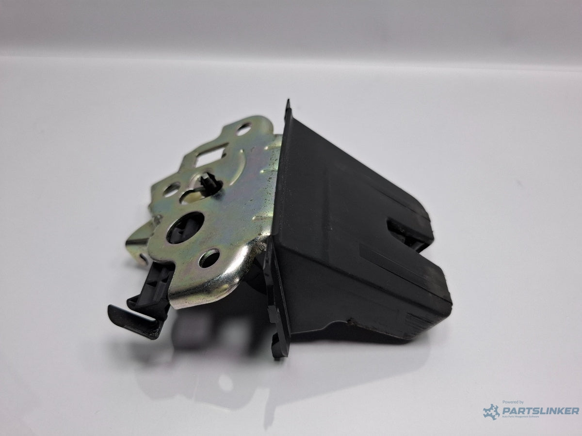 Broasca haion SKODA SUPERB III Estate 3T5 2009 - 2015 TDI CBBB, CFGB 3T9827520