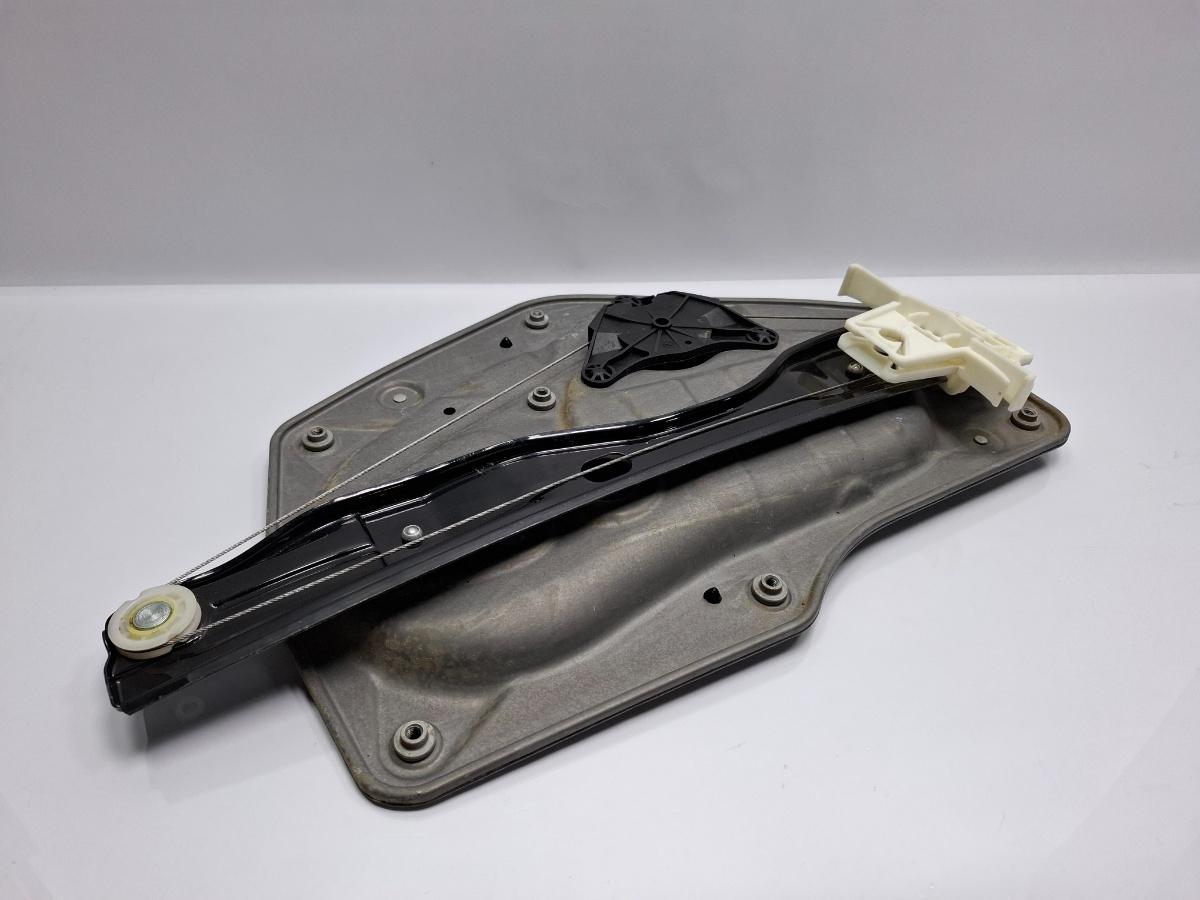 Macara geam stanga spate SKODA SUPERB II Estate 3T5 2009 - 2015 TDI CBBB, CFGB 3T0839461