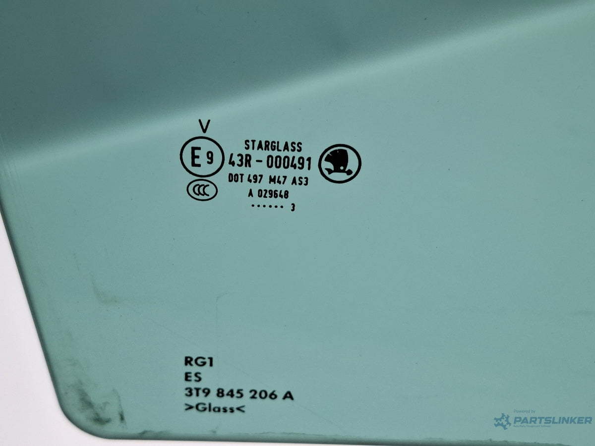 Geam privacy usa dreapta spate SKODA SUPERB III Estate 3T5 2009 - 2015 TDI CBBB, CFGB Starglass 43R000491 3T9845206A