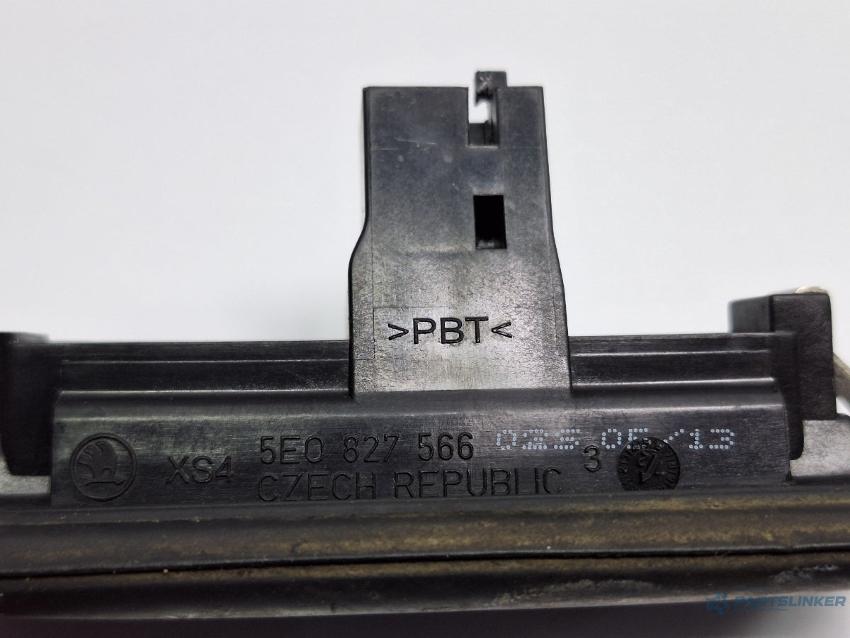 Buton deschidere hayon/portbagaj SKODA OCTAVIA Combi 5E5 2012 - > TDI CKFC, CRMB, CYKA 5E0827566