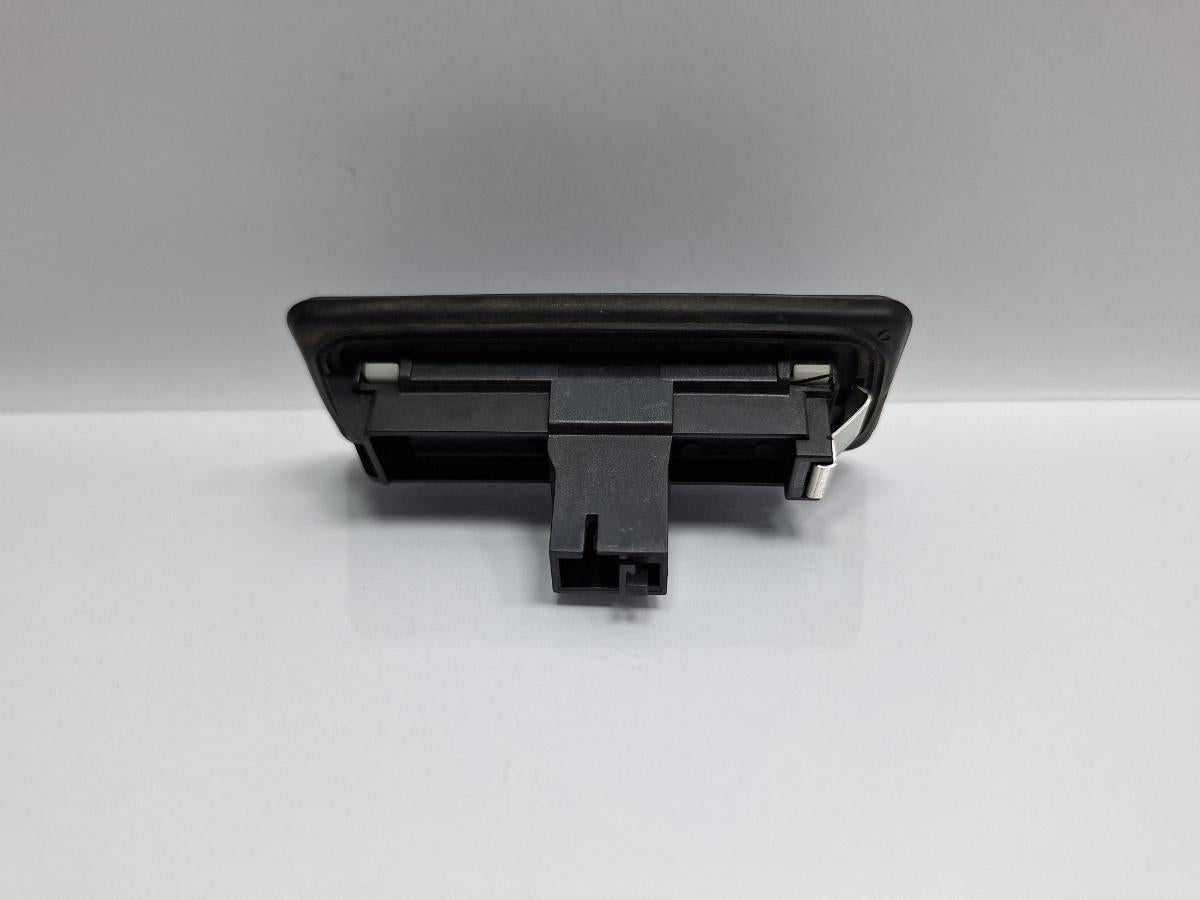 Buton deschidere hayon/portbagaj SKODA OCTAVIA Combi 5E5 2012 - > TDI CKFC, CRMB, CYKA 5E0827566