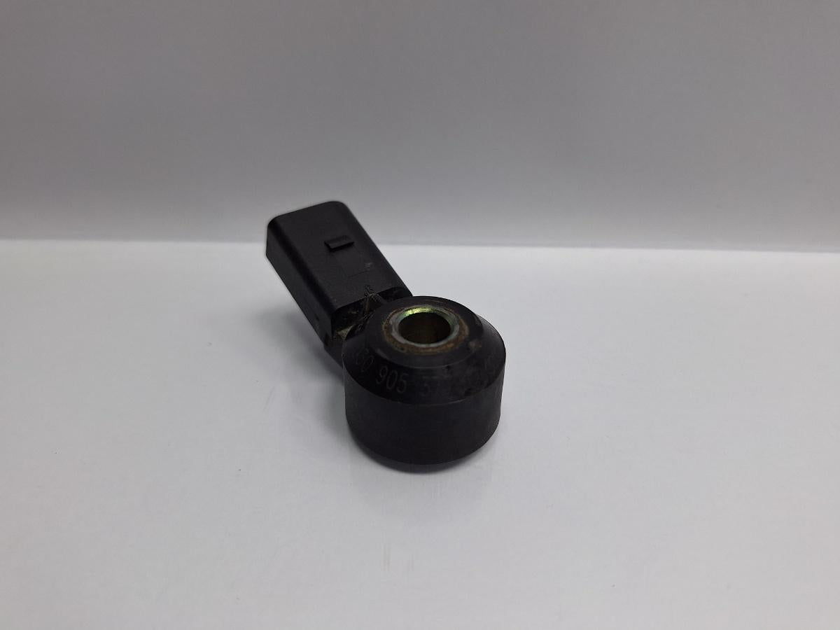 Senzor de detonatie VOLKSWAGEN FOX 5Z1, 5Z3 2003 - 2014 1.2 1.2 BMD, CHFB 030905377C