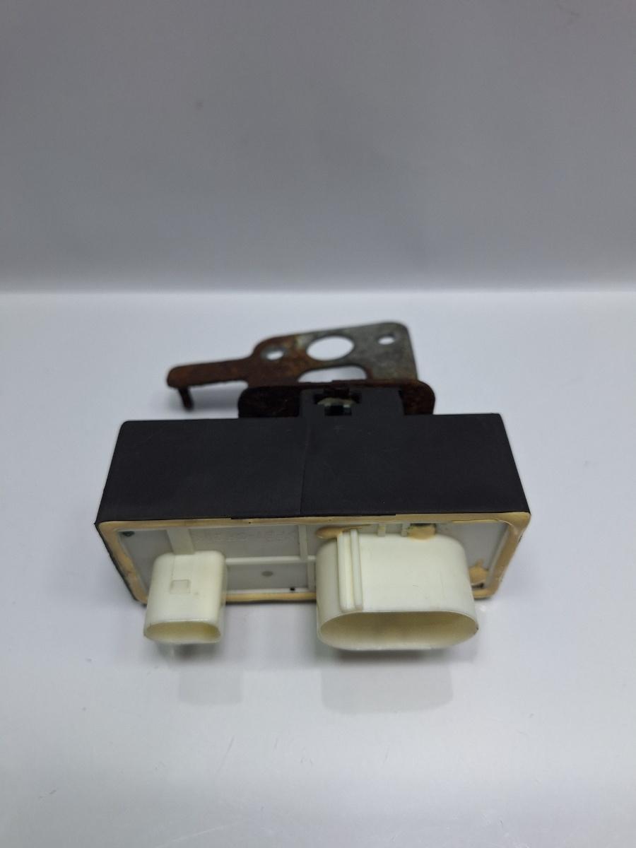 Releu ventilator racire VOLKSWAGEN FOX 5Z1, 5Z3 2003 - 2014 1.2 1.2 BMD, CHFB 1J0919506M