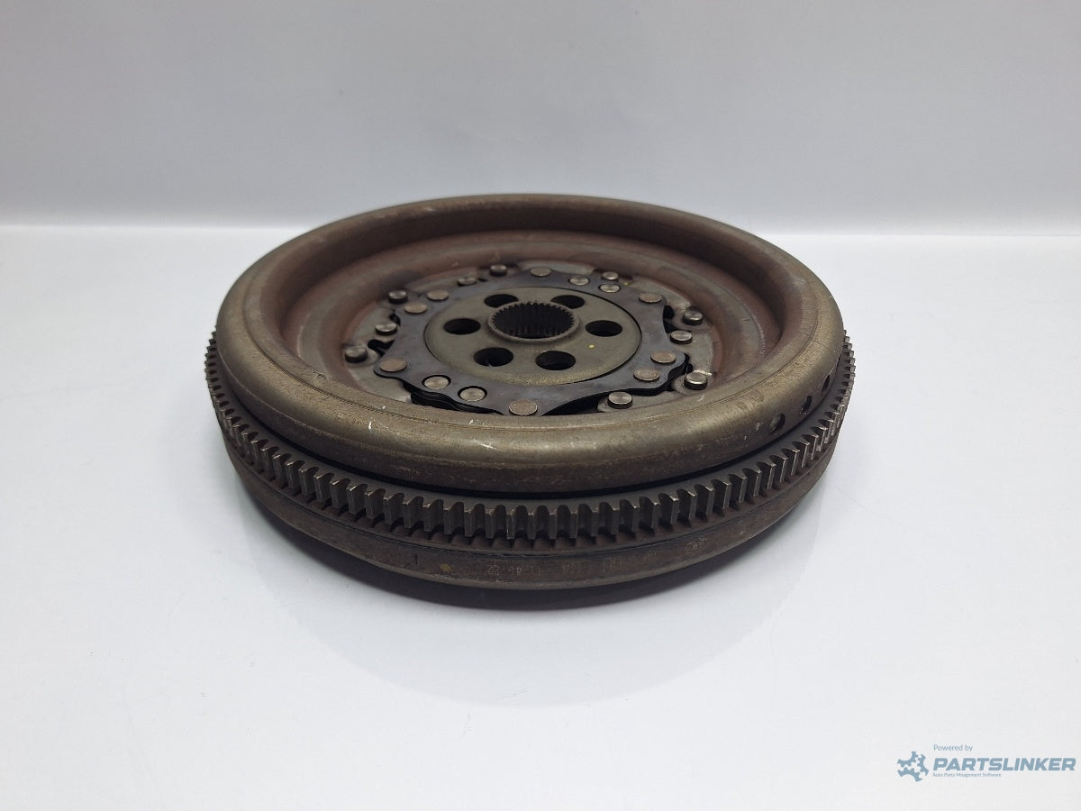 Volanta VOLKSWAGEN PASSAT Variant 3C5 2005 - 2011 TDI BMP 03G105266BD