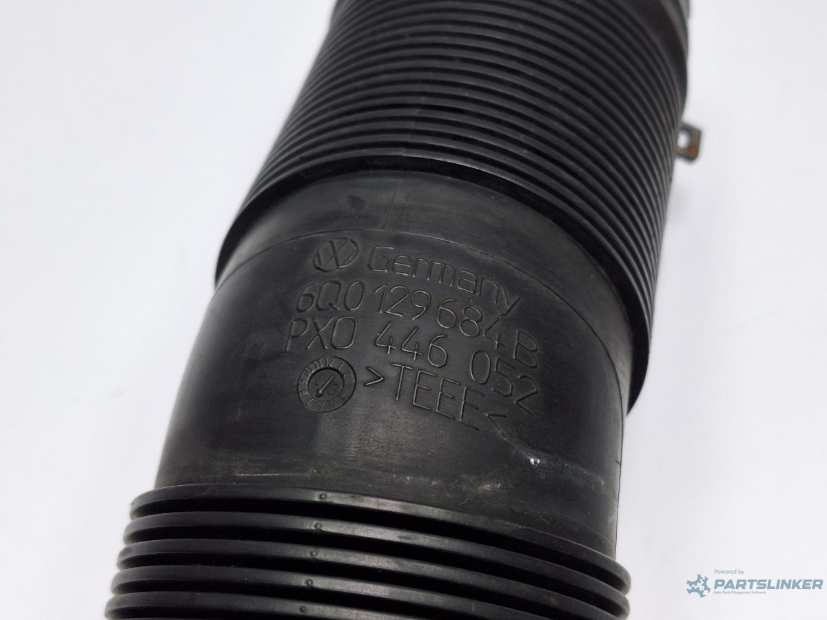 Furtun admisie aer SKODA FABIA Saloon 6Y3 1999 - 2007 TDI ATD, AXR 6Q0129684B