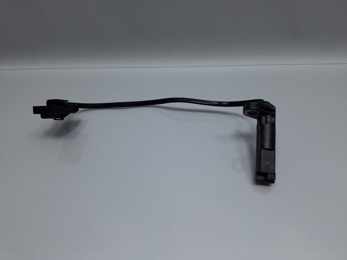 Senzor impulsuri volanta VOLKSWAGEN PASSAT CC 357 2008 - 2012 TDI CBAB, CFFB 02E927321A