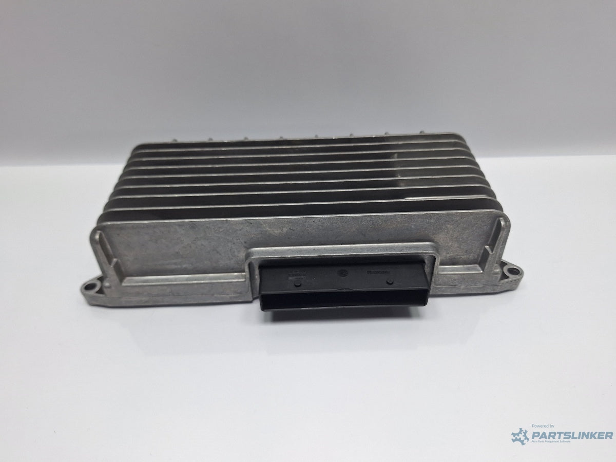 Amplificator de sunet AUDI A4 IV Avant 8K5, B8 2007 - 2015 TDI CAGA, CJCA, CMEA, CMFA 8T0035223AB