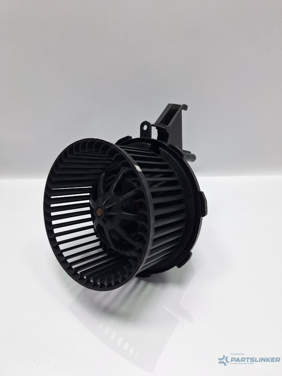 Ventilator aeroterma AUDI A4 IV Avant 8K5, B8 2007 - 2015 TDI CAGA, CJCA, CMEA, CMFA 8K1820021C