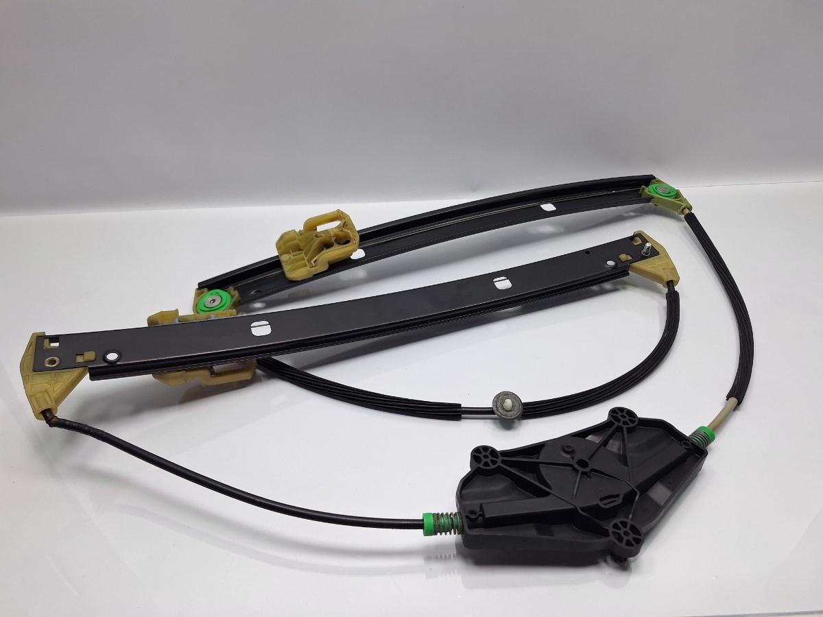 Macara geam dreapta fata AUDI A4 IV Avant 8K5, B8 2007 - 2015 TDI CAGA, CJCA, CMEA, CMFA 8K0837462