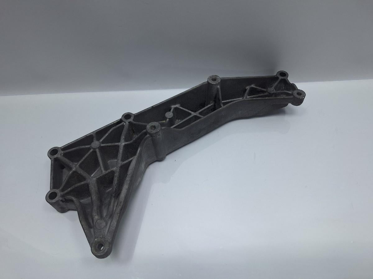 Suport racitor gaze AUDI A4 IV Avant 8K5, B8 2007 - 2015 TDI CAGA, CJCA, CMEA, CMFA 03L131159