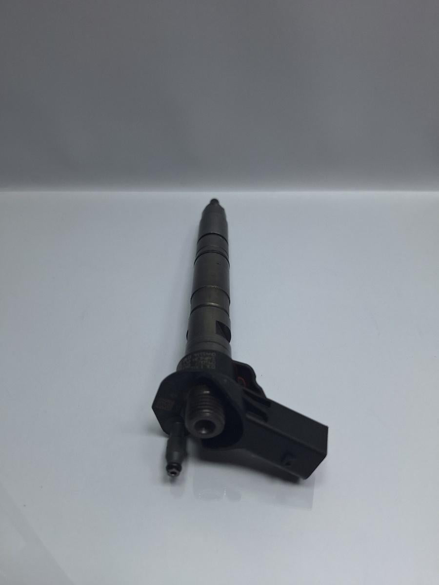 Injector AUDI A4 IV Avant 8K5, B8 2007 - 2015 TDI CAGA, CJCA, CMEA, CMFA 03L130277