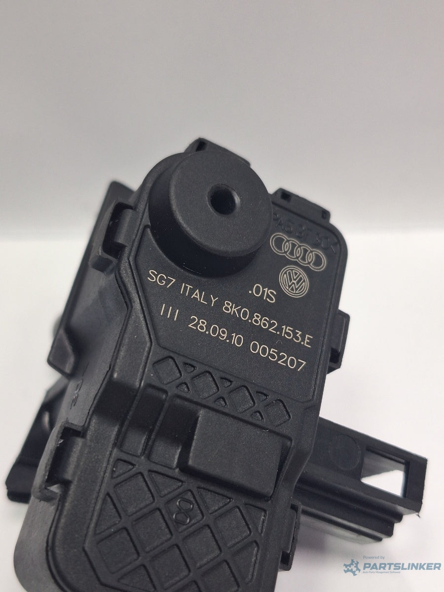 Motoras blocare usita rezervor combustibil AUDI A4 IV Avant 8K5, B8 2007 - 2015 TDI CAGA, CJCA, CMEA, CMFA 8K0862153E