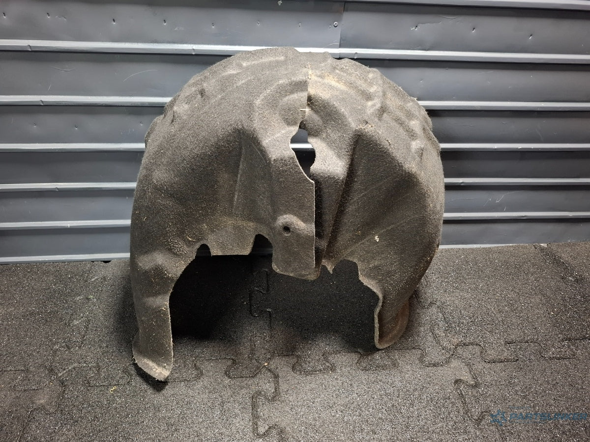 Carenaj roata dreapta spate AUDI A4 IV Avant 8K5, B8 2007 - 2015 TDI CAGA, CJCA, CMEA, CMFA 8K0810172