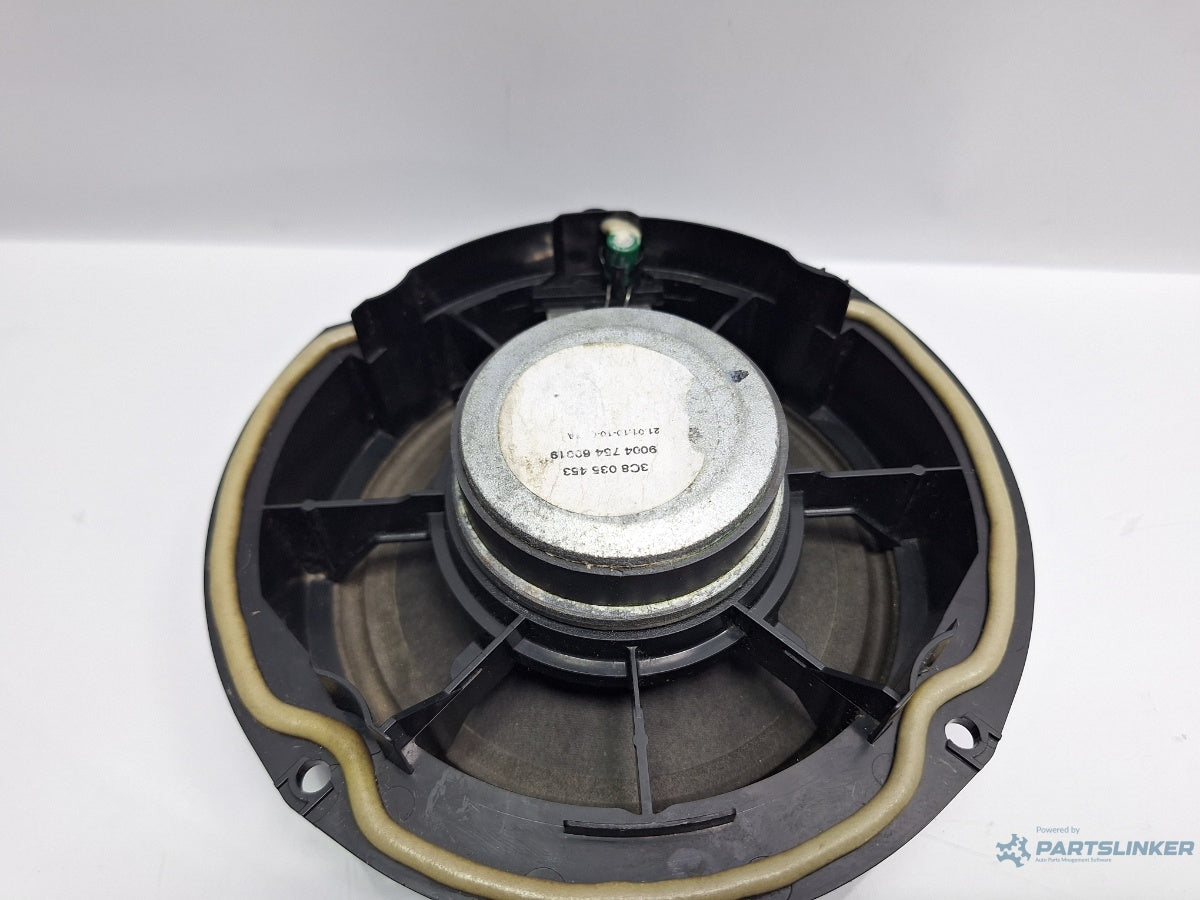 Difuzor usa spate VOLKSWAGEN PASSAT Variant 3C5 2005 - 2011 TDI 16V BKP, CBAB 3C8035453