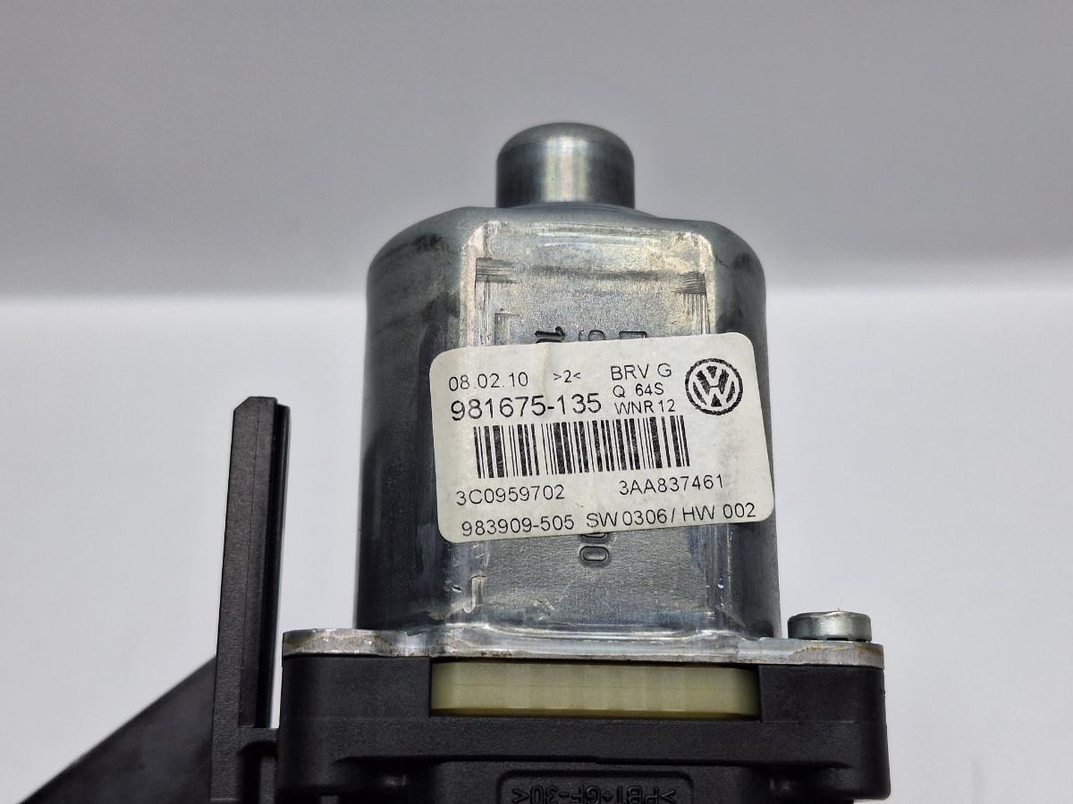 Motoras macara geam stanga fata VOLKSWAGEN PASSAT Variant 3C5 2005 - 2011 TDI 16V BKP, CBAB 3AA837461