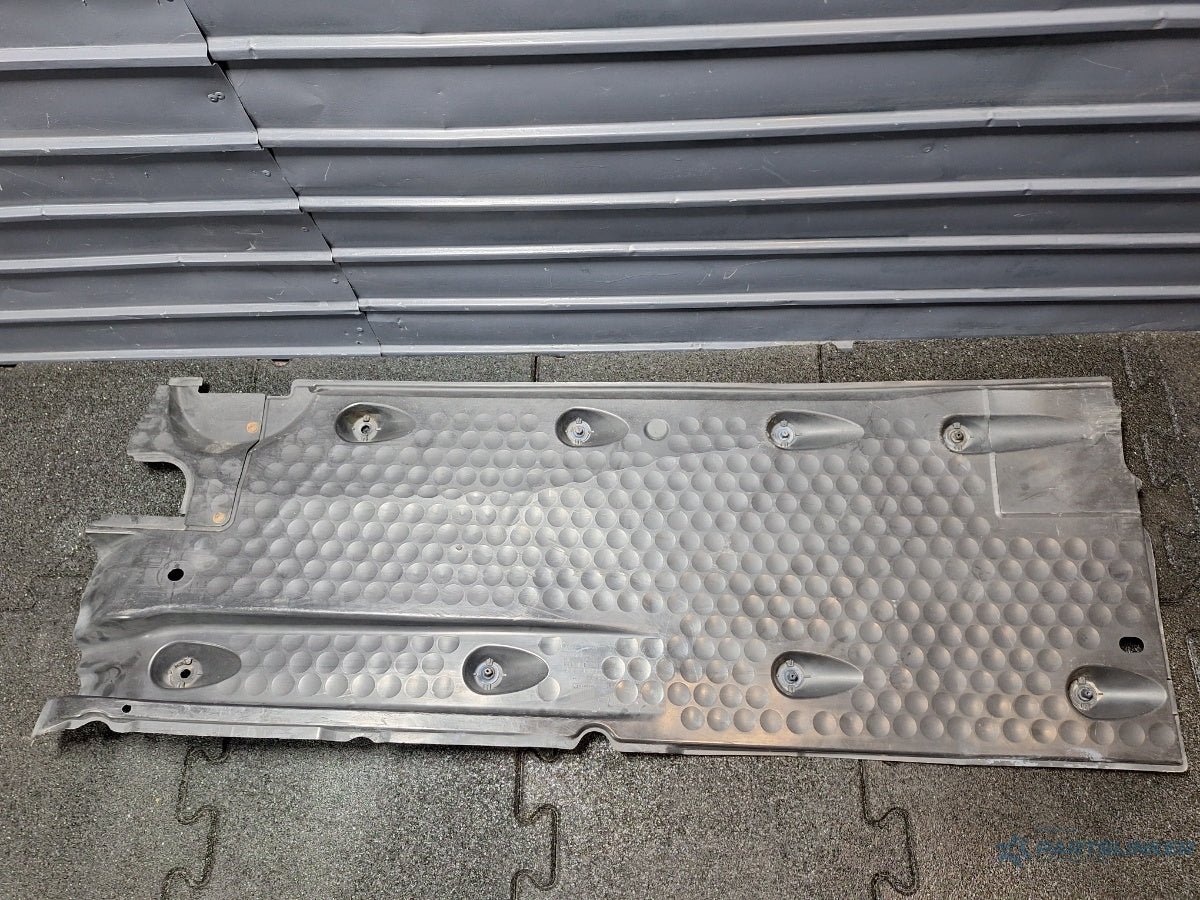 scut podea stanga VOLKSWAGEN PASSAT Variant 3C5 2005 - 2011 TDI 16V BKP, CBAB 3C0825201D