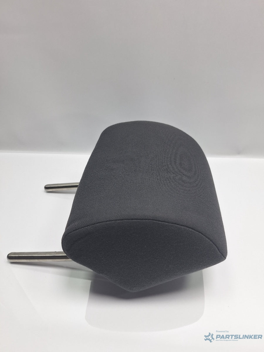 Tetiera lateral bancheta spate VOLKSWAGEN GOLF VAN VI Variant AJ5 2009 - 2014 1.6 TDi BlueMotion CAYC 1K6885901K