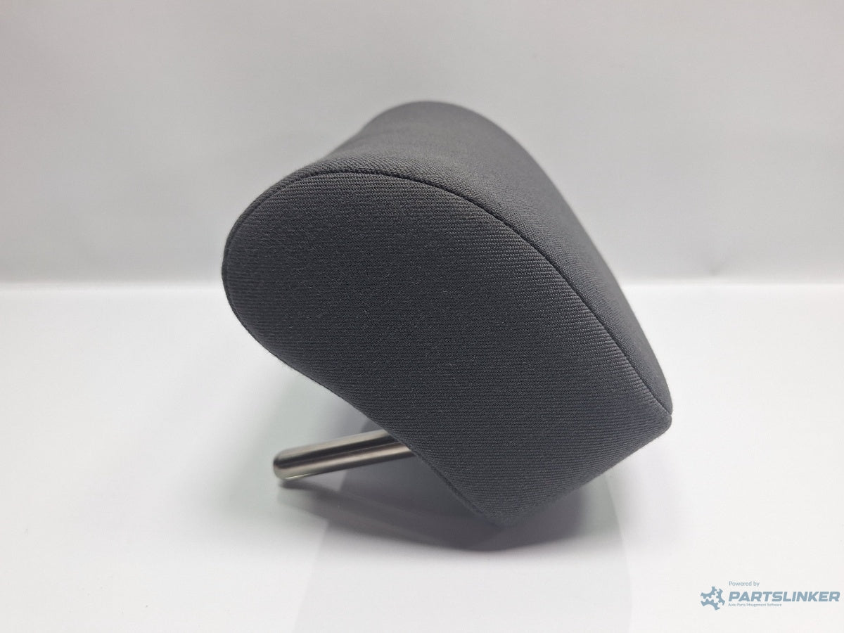 Tetiera mijloc bancheta spate VOLKSWAGEN GOLF VAN VI Variant AJ5 2009 - 2014 1.6 TDi BlueMotion CAYC 1K6885902