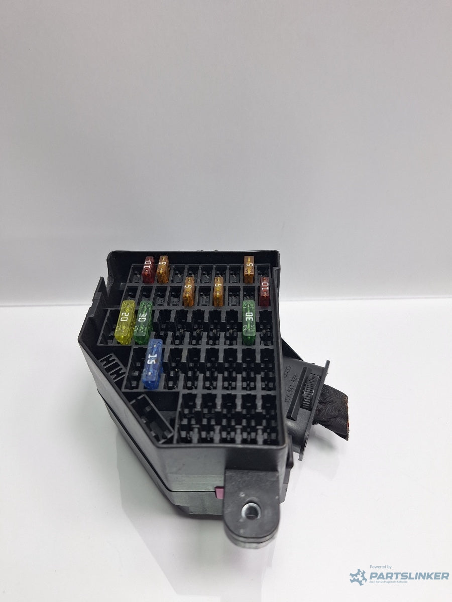 Panou sigurante VOLKSWAGEN PASSAT 3C2 2005 - 2010 TDI 16V BKP, CBAB 3C1941824