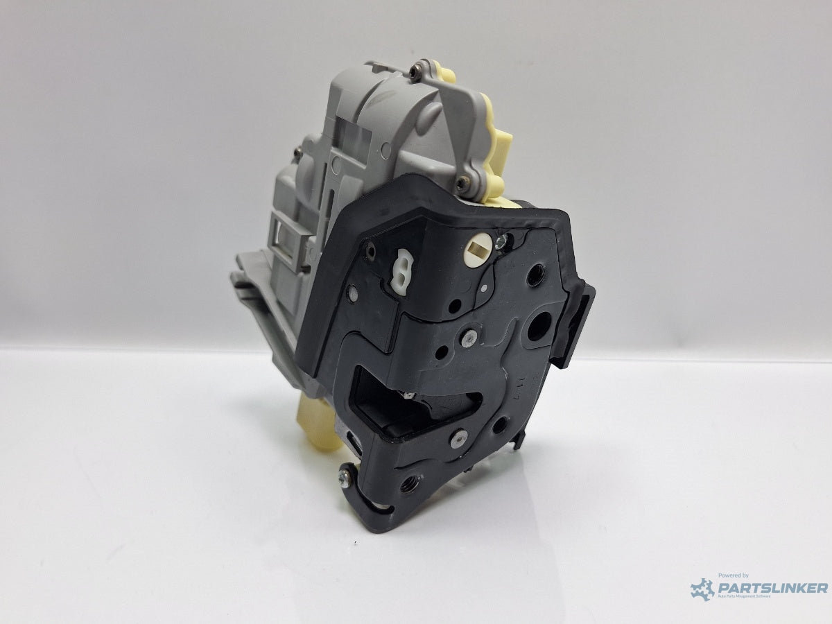 Broasca usa dreapta fata VOLKSWAGEN PASSAT 3C2 2005 - 2010 TDI 16V BKP, CBAB 3C1837016A