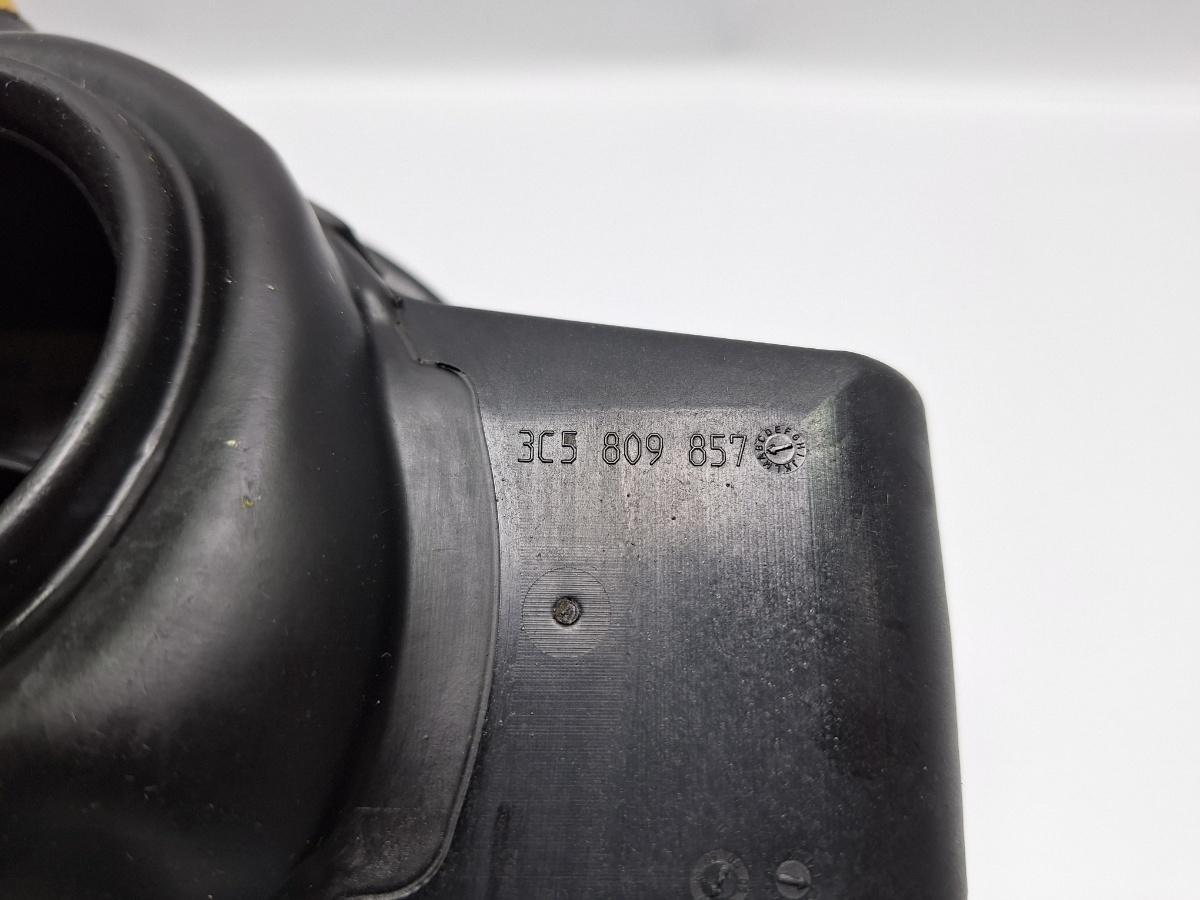 Ornament usita rezervor combustibil LC9X VOLKSWAGEN PASSAT 3C2 2005 - 2010 TDI 16V BKP, CBAB 3C5809857