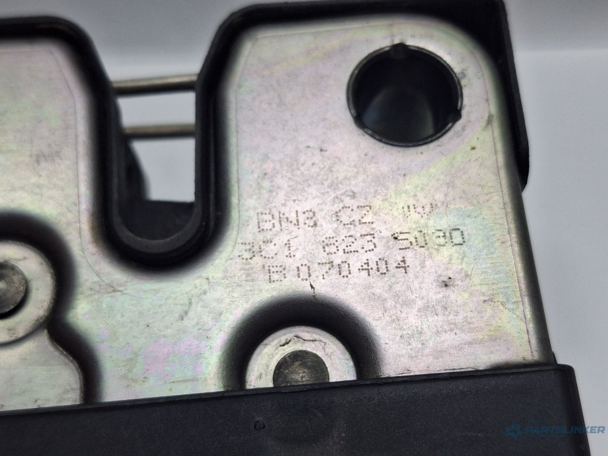 Broasca capota motor VOLKSWAGEN PASSAT 3C2 2005 - 2010 TDI 16V BKP, CBAB 3C1823509D