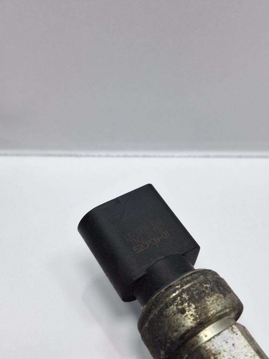 Senzor de presiune aer conditionat (AC) VOLKSWAGEN GOLF IV 1J1 1997 - 2007 TDI AGR, ALH 1J0959126