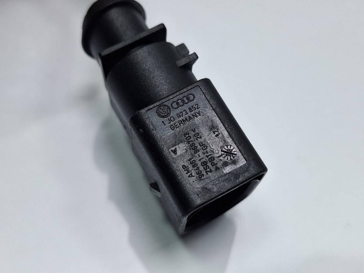 Mufa conector 2 pini VOLKSWAGEN GOLF IV 1J1 1997 - 2007 TDI AGR, ALH 1J0973852