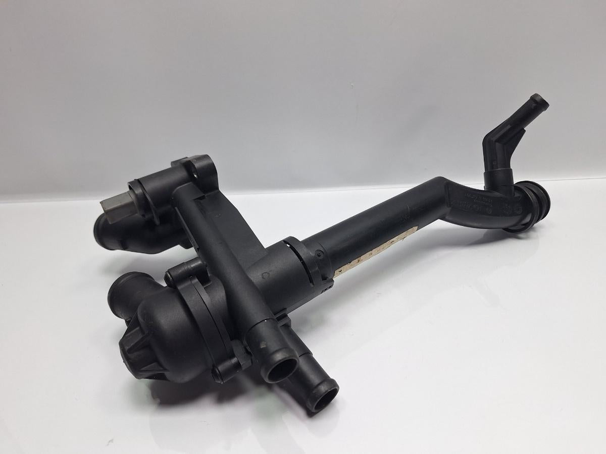 Carcasa termostat VOLKSWAGEN POLO 9N_ 2001 - 2012 12V AZQ, BME 03C121111B , 03F121026B