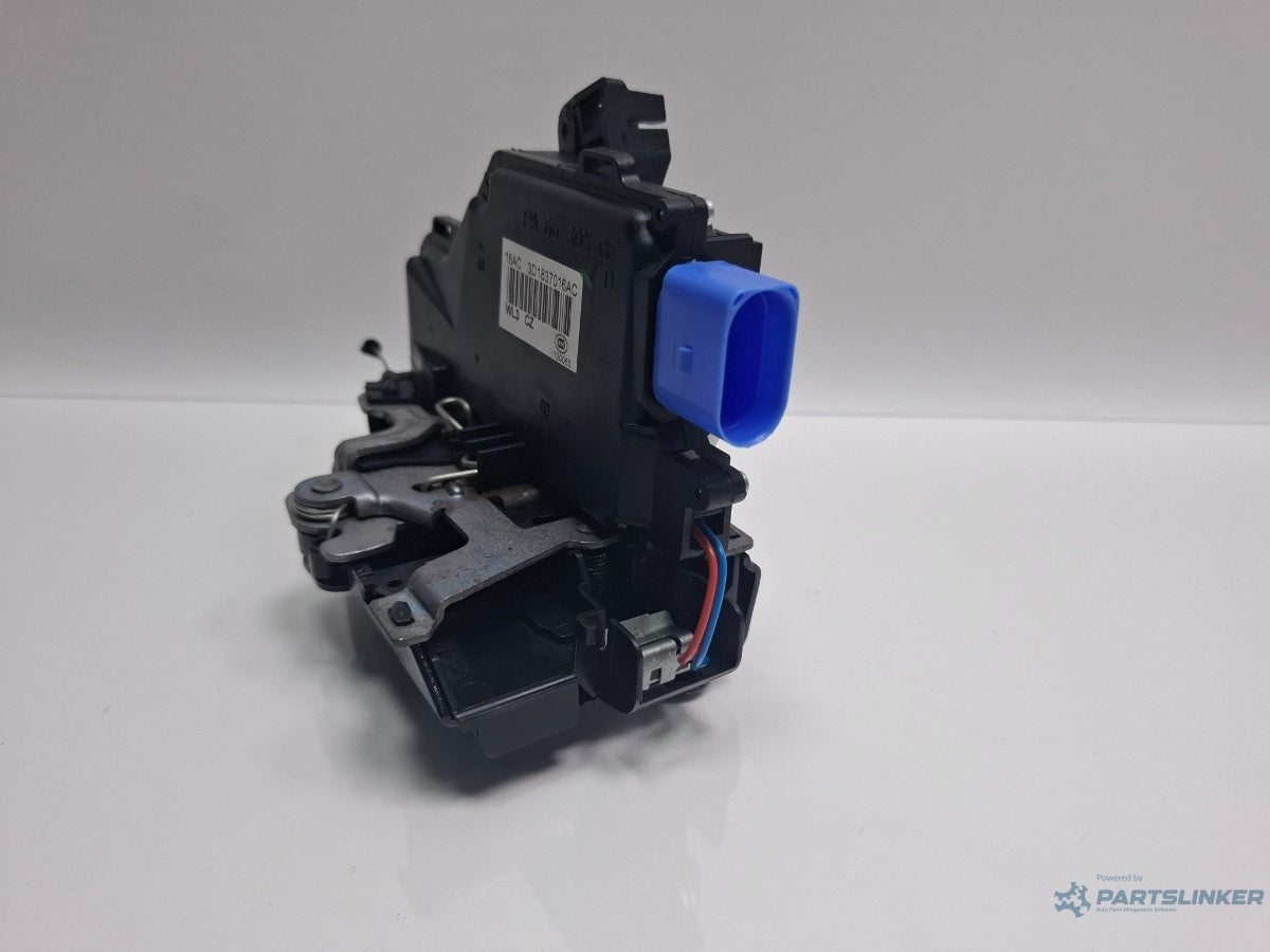 Broasca usa dreapta fata VOLKSWAGEN TOURAN 1T1, 1T2 2003 - 2010 TDI BMM 3D1837016AC