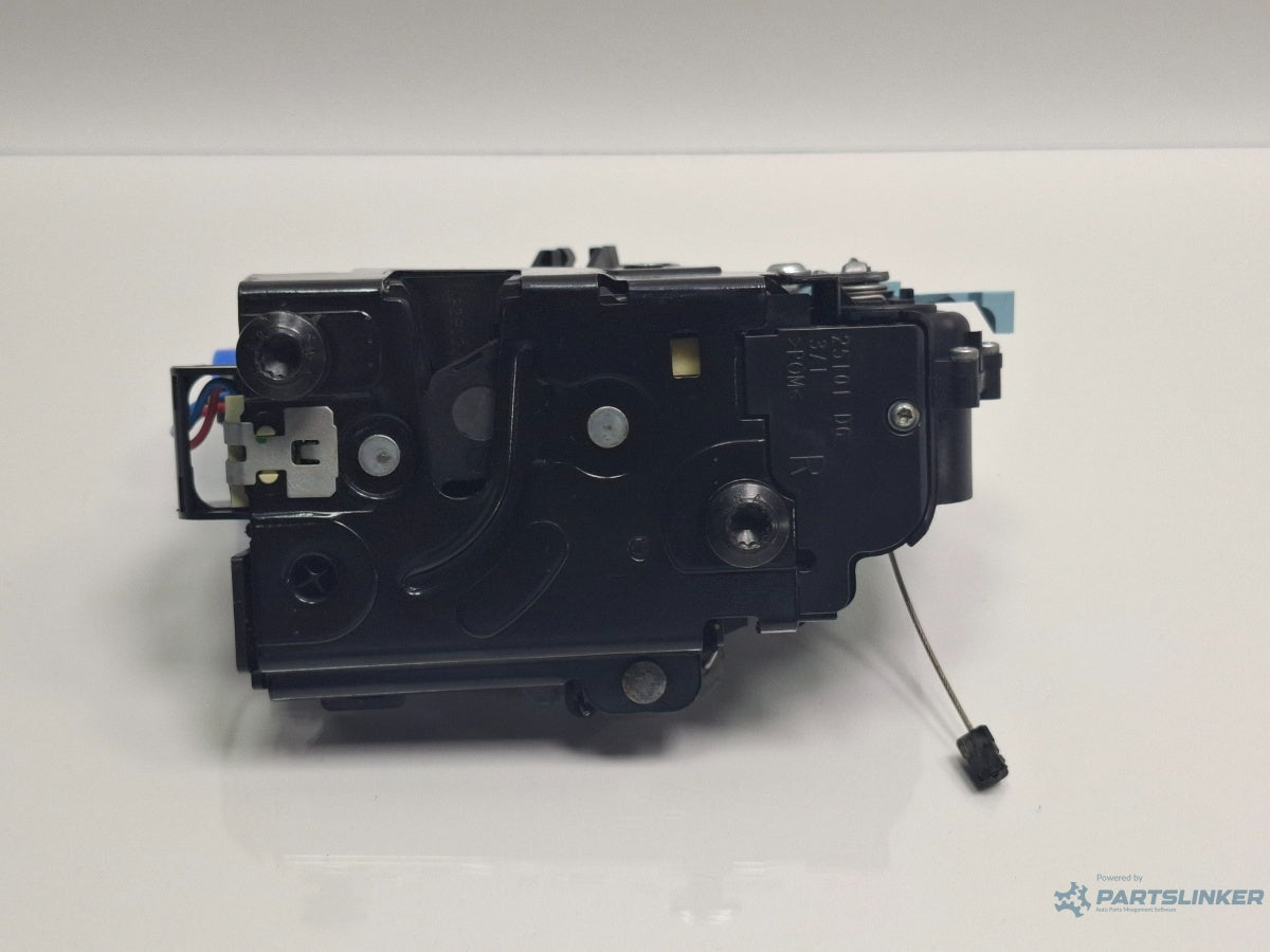 Broasca usa dreapta fata VOLKSWAGEN TOURAN 1T1, 1T2 2003 - 2010 TDI BMM 3D1837016AC