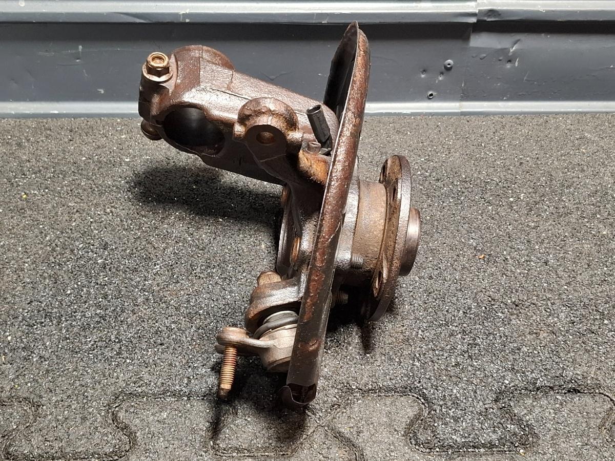 Fuzeta dreapta fata VOLKSWAGEN TOURAN 1T1, 1T2 2003 - 2010 TDI BMM 1K0407256AA